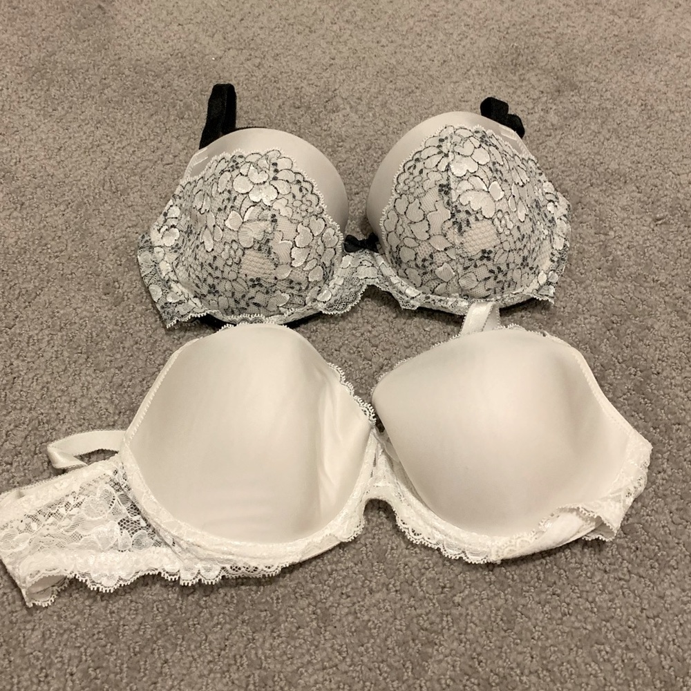 Like New Victoria Secret Bras